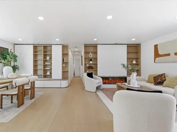 843 Hibiscus Ln, San Jose, CA 95117