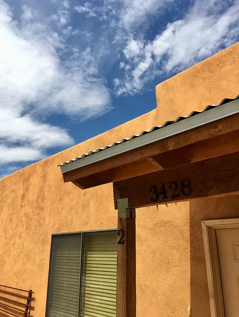 E Bermuda St, Tucson — Photo 4