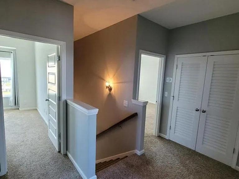5817 Jasmine Ct — Photo 16