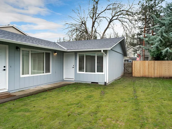 383 N Cedar St, Canby, OR 97013