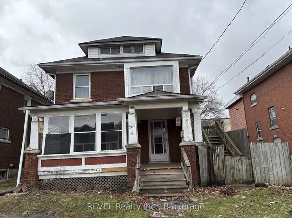 4819 4th Ave, Niagara Falls, ON L2E 4P2