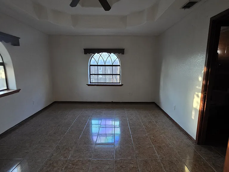 392 Ciruela Ln — Photo 5