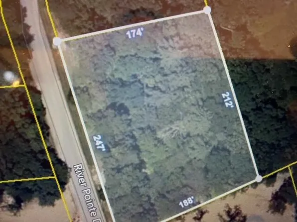 71 River Pointe Dr, Greeneville, TN 37743