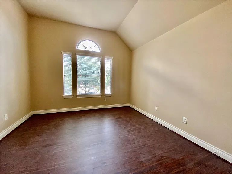 25503 Lockspur Dr — Photo 32