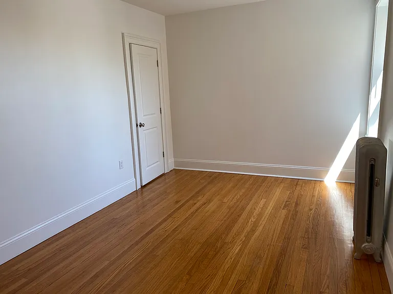 475 Highland Ave #3T — Photo 6