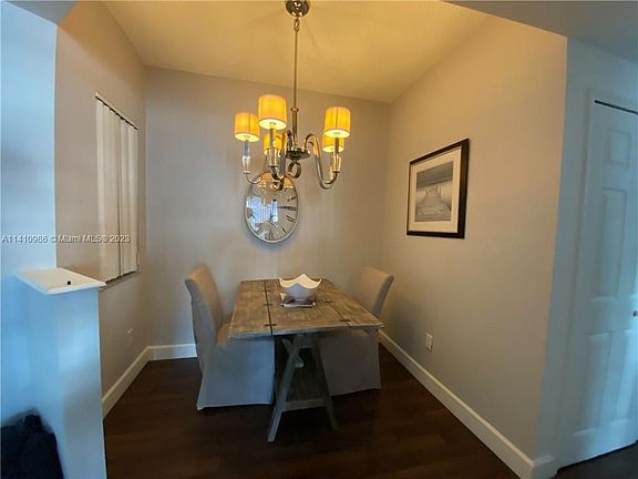 4th image of 3255 NE 184th St APT 12301