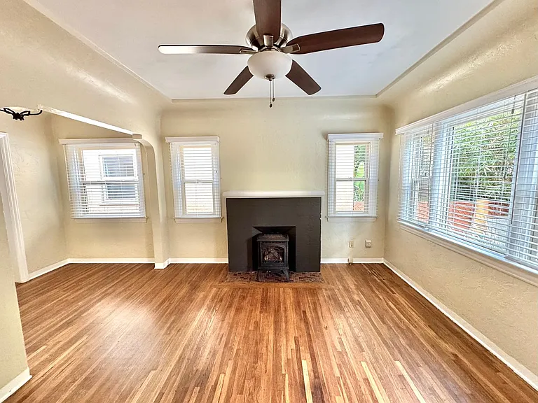 4480 Oregon St — Photo 20