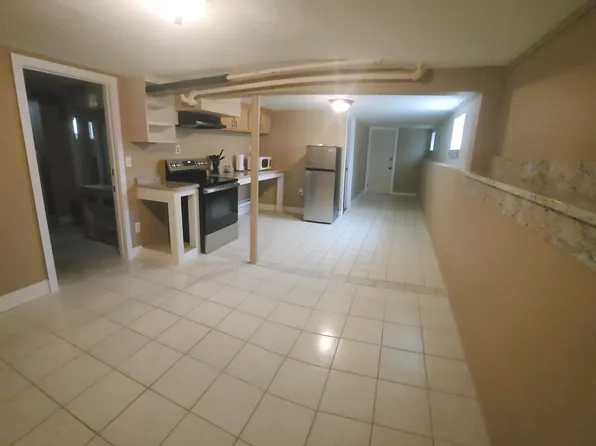 28 Hamilton St, Medford, MA 02155