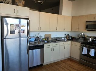 1720 S Michigan Ave APT 1017, Chicago, IL 60616