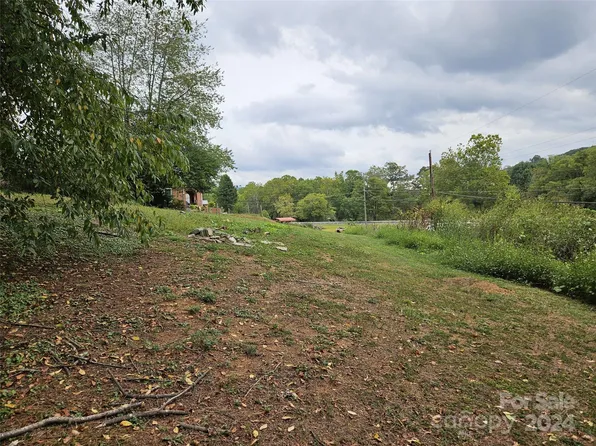 0 Phlox Dr, Waynesville, NC 28785