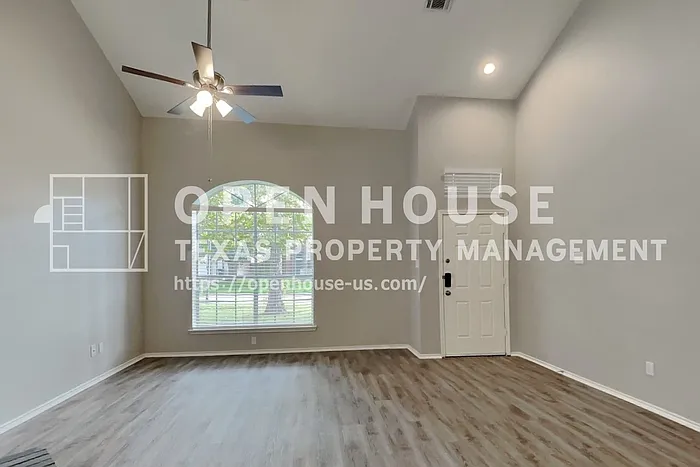 16819 Kettle Creek Dr — Photo 4