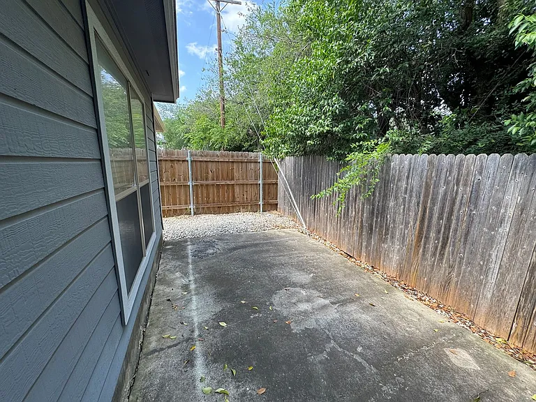 6030 Pecan Tree — Photo 22