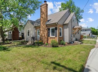 552 River Ln, Loves Park, IL 61111
