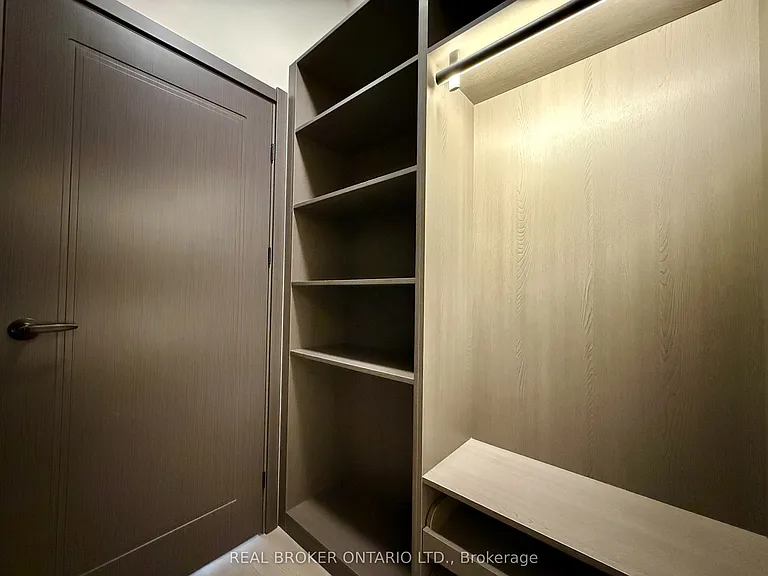 180 Kanata Ave #244 — Photo 27