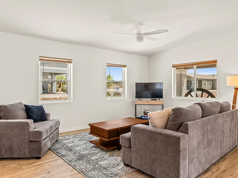 2631 Bear Mountain Loop — Photo 9