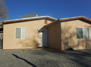 632 Mountain View Ave NE, Albuquerque, NM 87123
