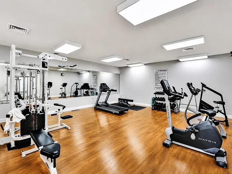 503 Gardens Dr #202 — Photo 31