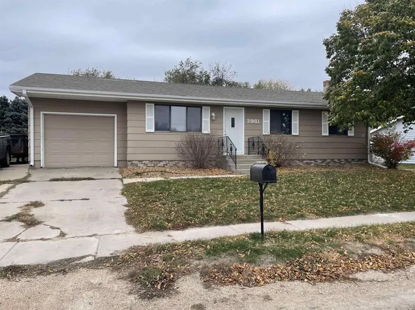 2981 Air Vista Dr, Columbus, NE 68601