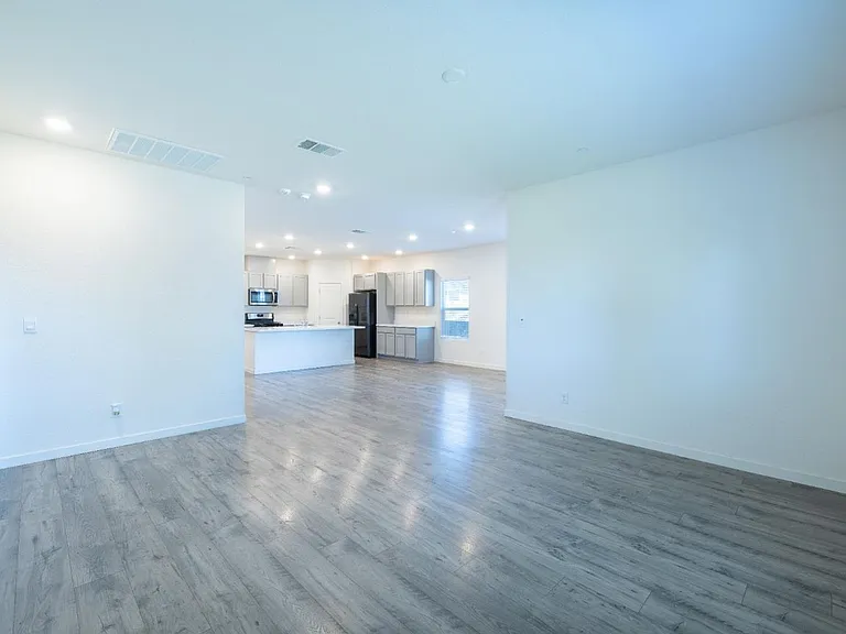 2057 Skipper Cove Way — Photo 24