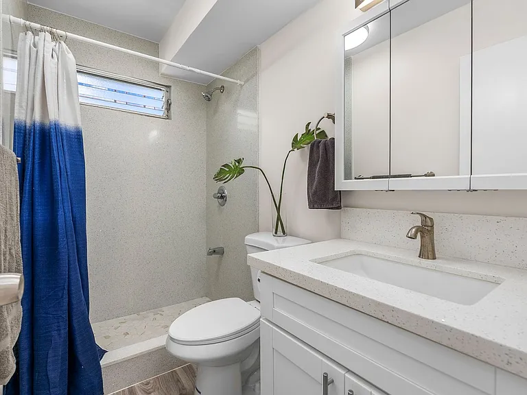 731 Amana St #703 — Photo 66