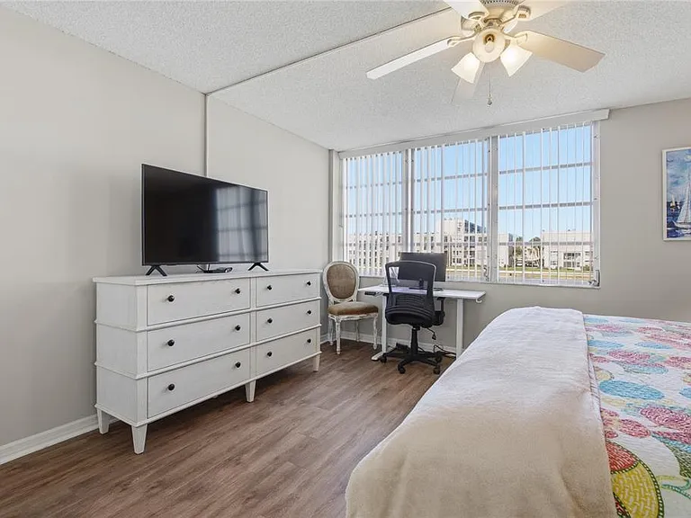 7540 Bay Island Dr S #251 — Photo 23