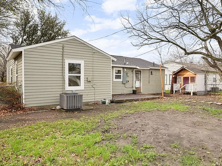 2655 Larry Dr — Photo 21