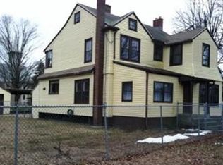 36 Athens St, East Longmeadow, MA 01028