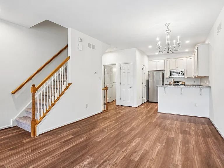 Bedminster 1 BR