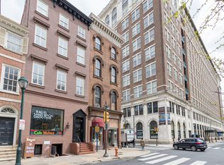 703 Walnut St APT 4F, Philadelphia, PA 19106