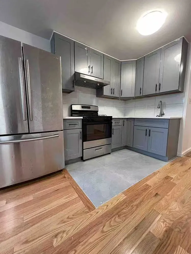 Building Photo - 2672 Ford St #2