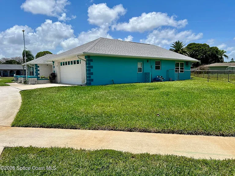1497 Krin Ct NE — Photo 5