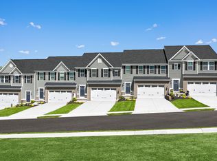 Rosecliff Plan, Castlewood Fields Townhomes, Nottingham Township, PA 15330