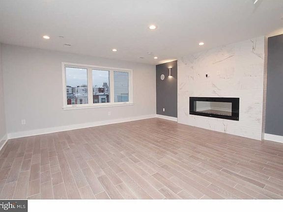 4th image of 2562 Frankford Ave Fl 3F