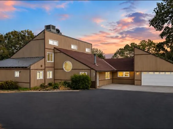 21445 Wilcox Rd, Red Bluff, CA 96080