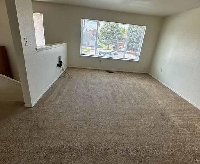 1054 Sitting Bull Ct — Photo 2