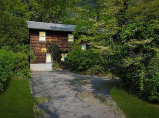 237A Melville Rd, Huntington Station, NY 11746