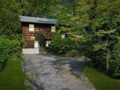 237 A Melville Road, Huntington Station, NY, 11746