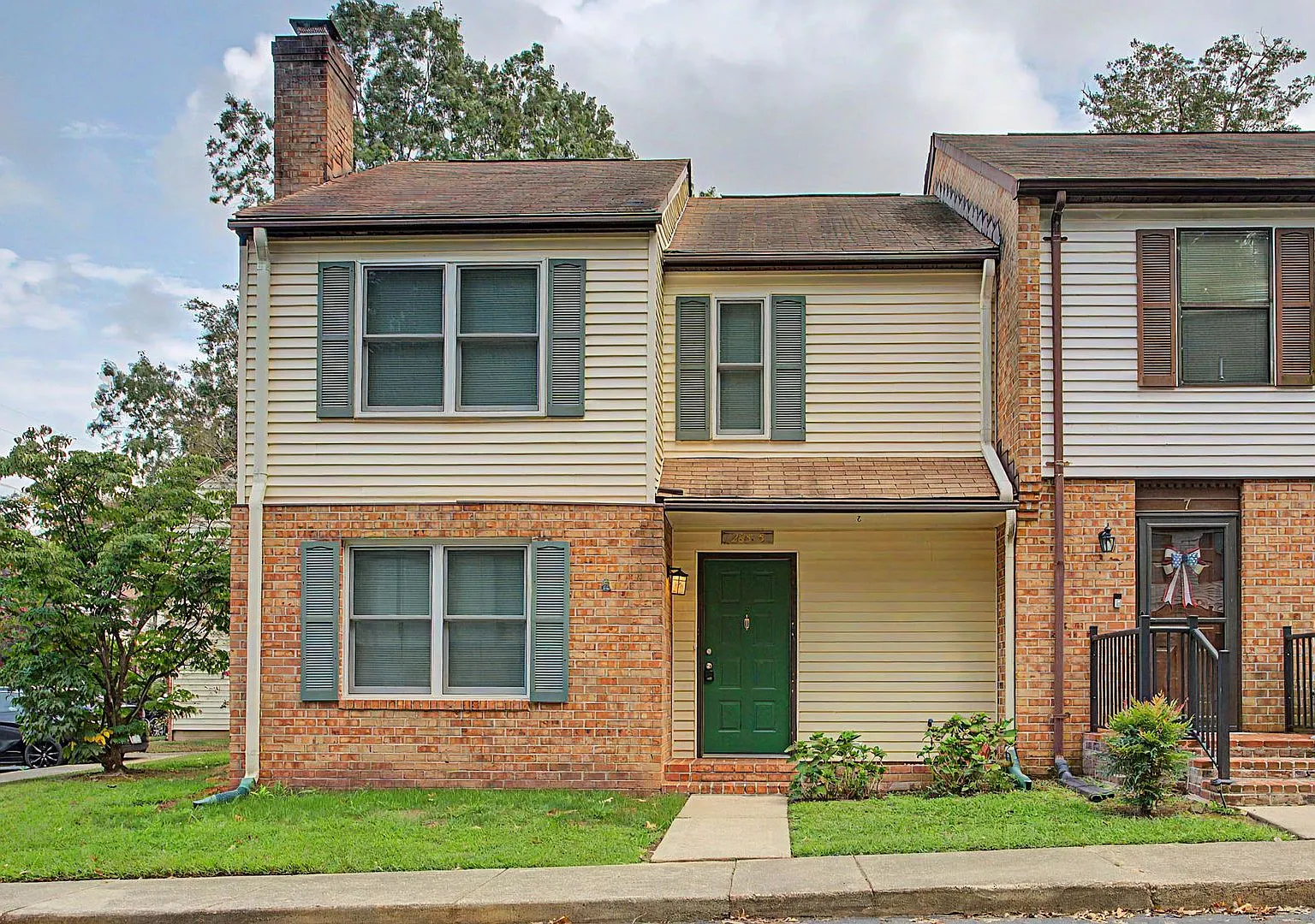285 Merrimac Trail Unit 5 — Photo 1