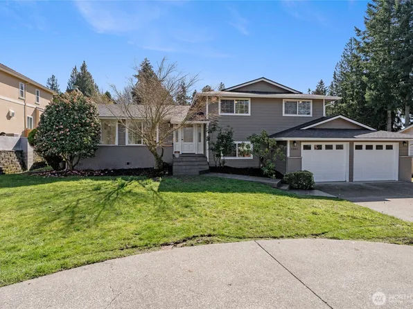 2003 SW 304th Street, Federal Way, WA 98023