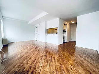 Rented by Addison Property Group