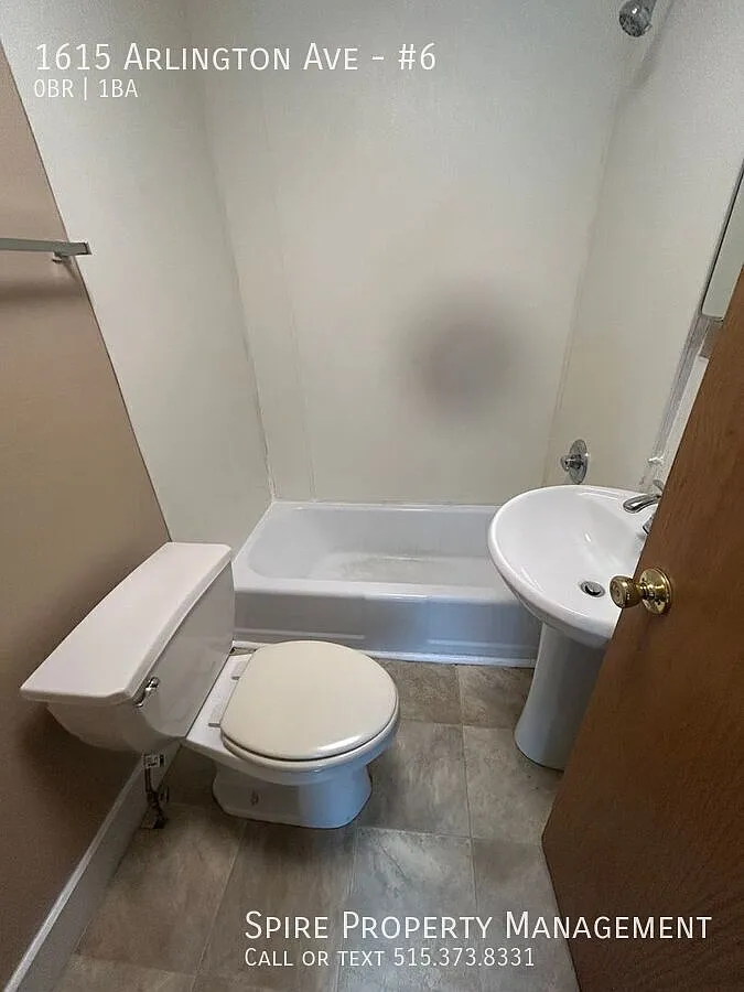 Building Photo - 1615 Arlington Ave #6