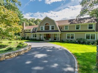 45 Greenwood St, Sherborn, MA 01770