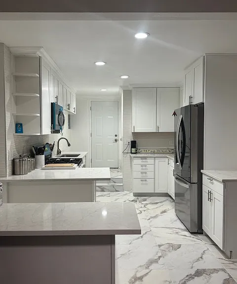 2239 Alcyona Dr — Photo 8