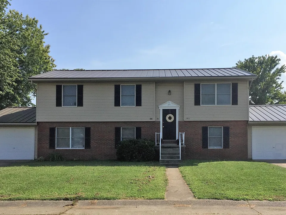 2822 Jerrald Dr