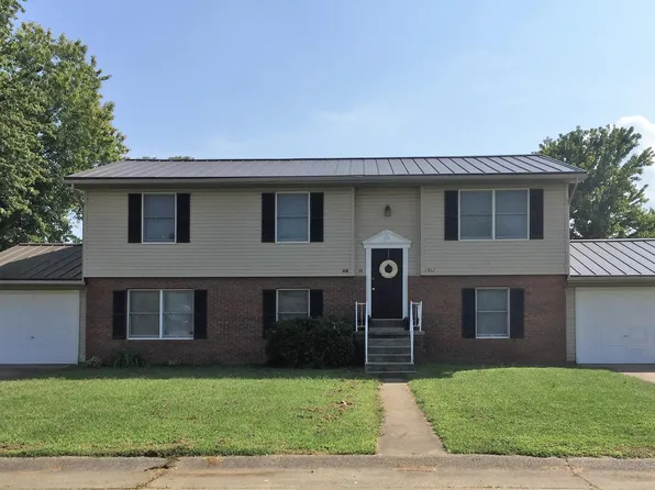 2822 Jerrald Dr, Newburgh, IN 47630