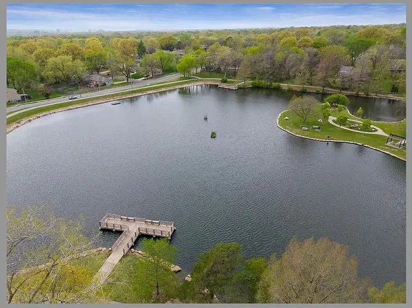 8524 Riley St, Overland Park, KS 66212