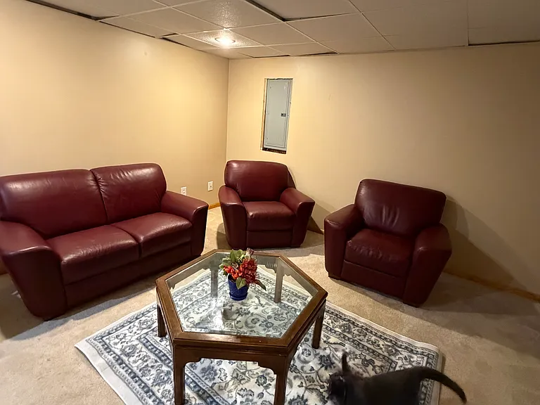 1675 Chadum Ln #1675 — Photo 3