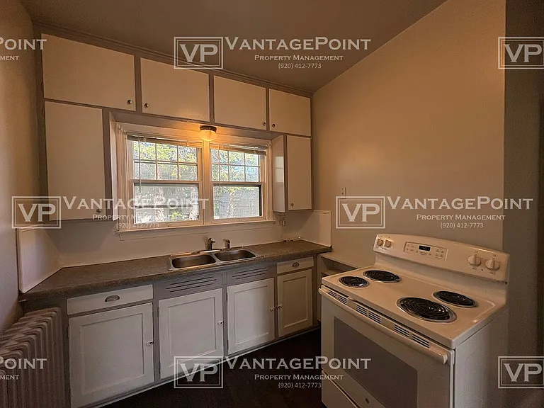 2120 Michigan Ave #A — Photo 6