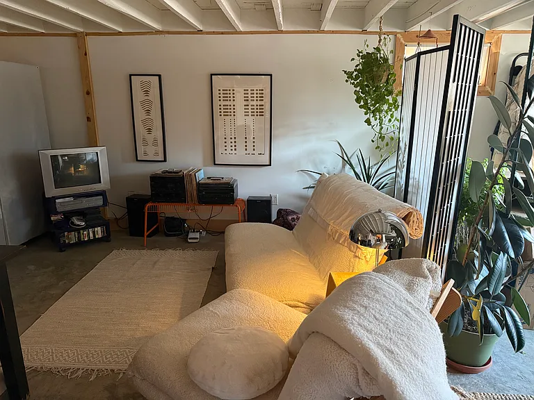 508 S Maple St — Photo 8