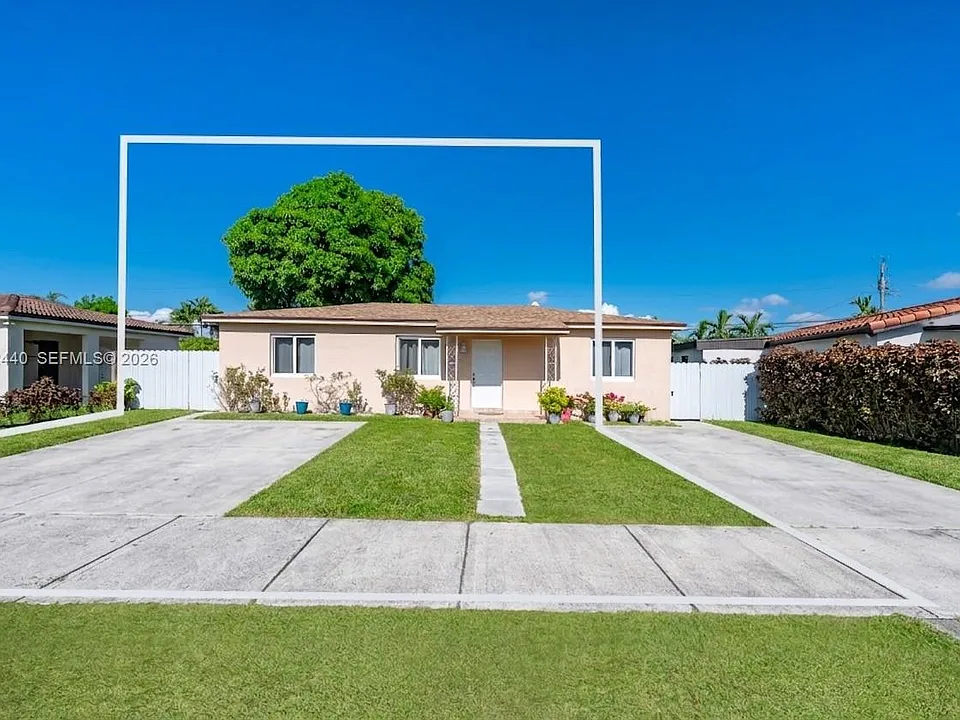 1020 SW 73rd Pl